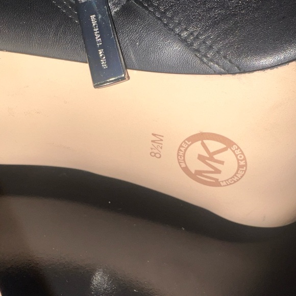 Michael Kors Paloma Bootie - Picture 7 of 7